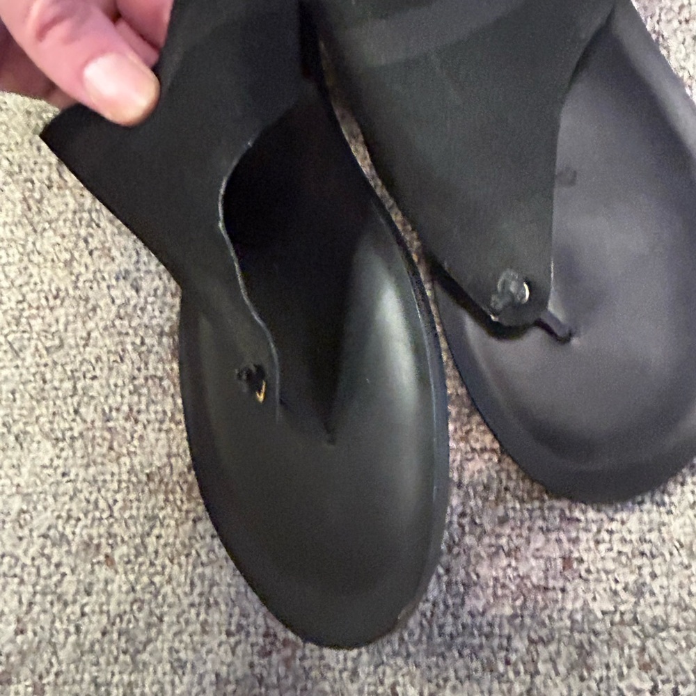 Kaanas Black Suede Thong Sandal - Picture 3 of 6